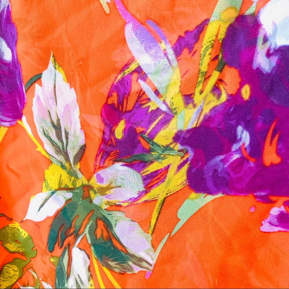 Floral Top - Picture 4 of 8